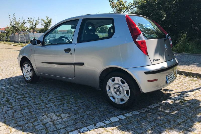Fiat Punto • 2004 • 150,000 km 5
