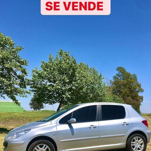 Peugeot 307 • 2011 • 165,000 km 4