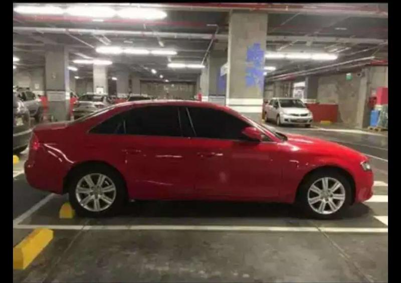 Audi A4 • 2010 • 23,000 km 6