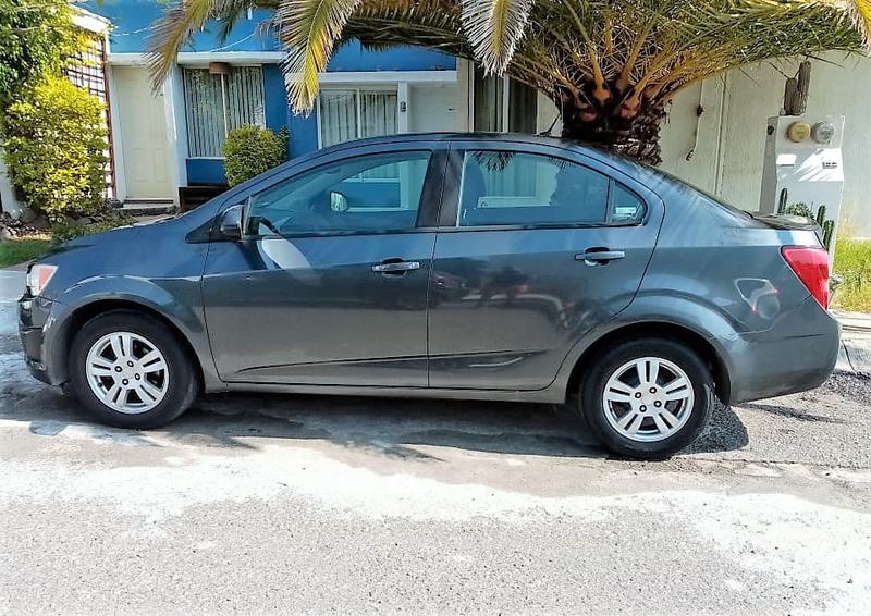 Chevrolet Sonic • 2013 • 200,000 km 5