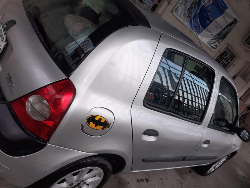 Renault Clio • 2006 • 196,100 km 3