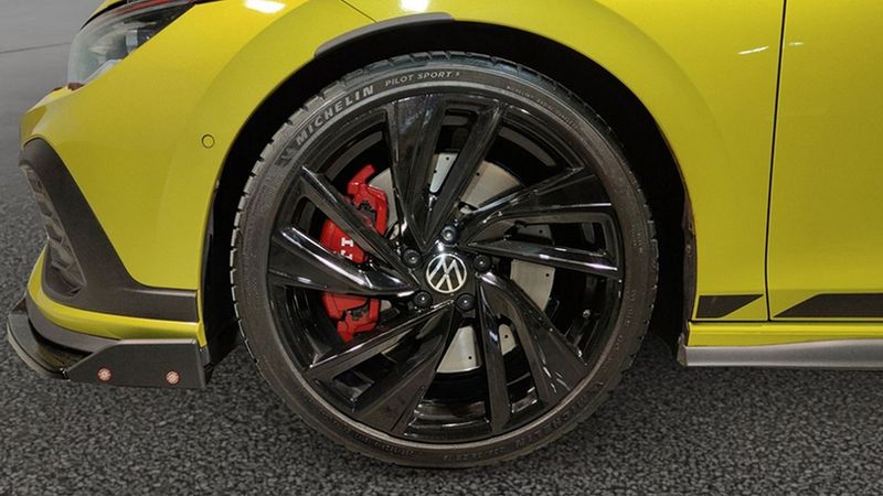 Volkswagen Golf • 2021 • 59,400 km 2