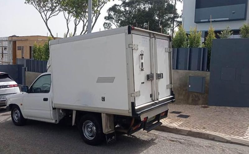 Toyota Hilux • 2003 • 360,000 km 3
