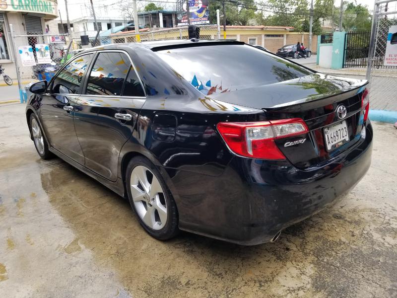 Toyota Camry • 2012 • 97,000 km 4