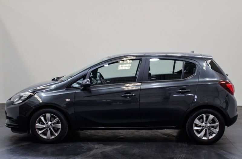 Opel Corsa • 2017 • 10,150 km 3