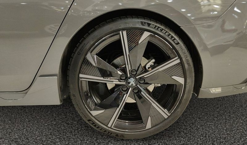 Peugeot 508 • 2021 • 39,700 km 16