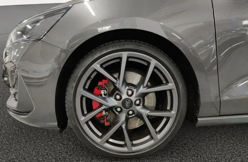Ford Focus • 2023 • 32,223 km 15