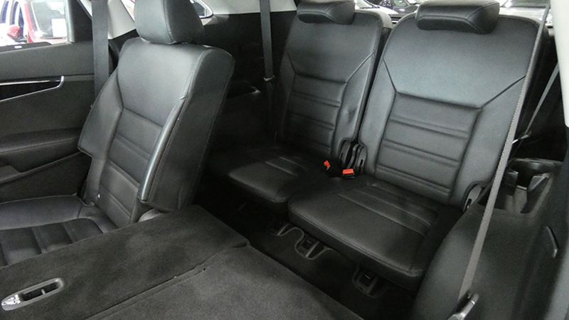 Kia Sorento • 2017 • 88,728 km 9