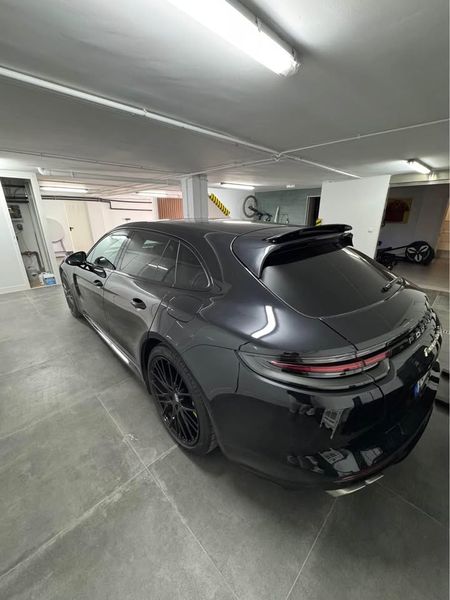 Porsche Panamera • 2018 • 98,000 km 2