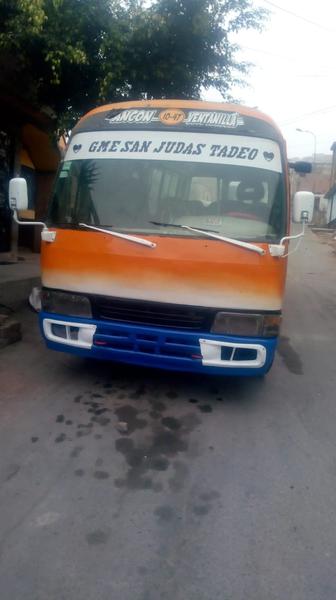 Toyota 4 Runner Limited • 1995 • 80,000 km 3