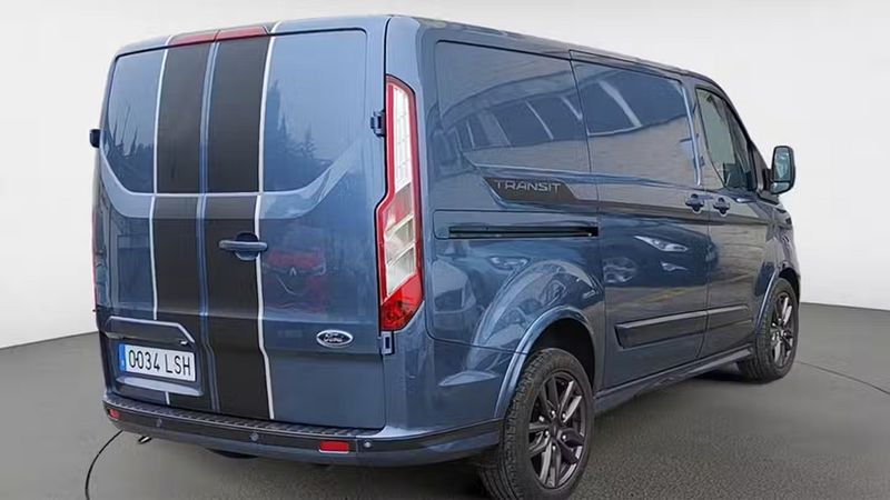 Ford Transit Custom • 2021 • 60,269 km 2