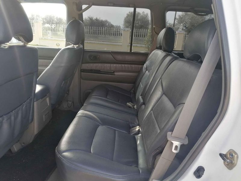 Nissan Patrol GR • 1999 • 181,000 km 6