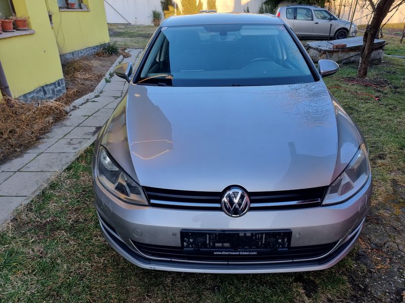 Volkswagen Golf • 2014 • 151,515 km 5