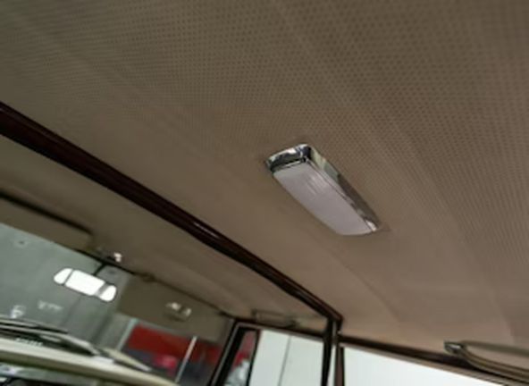 Mercedes-Benz S • 1964 • 77,500 km 40