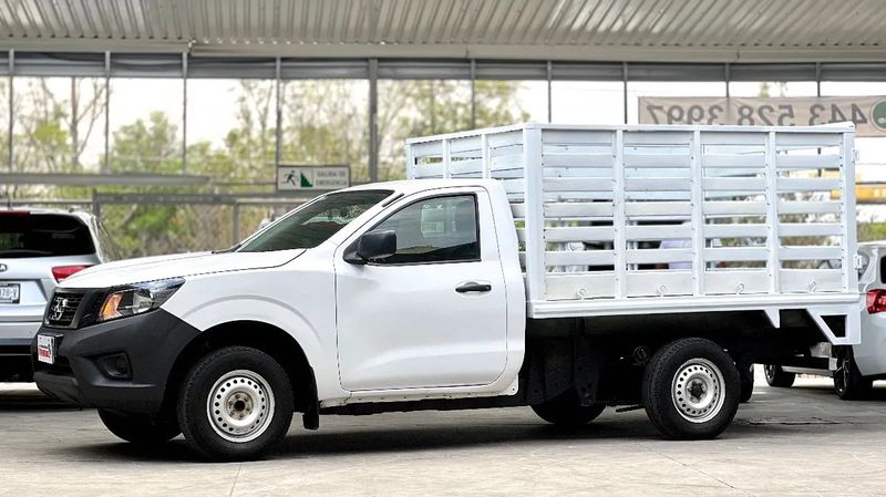 Nissan NP300 Pickup • 2022 • 7,500 km 3