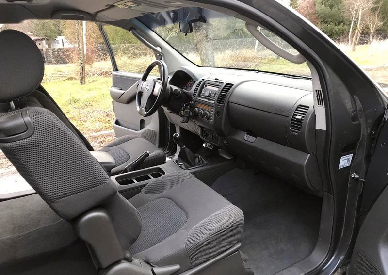 Nissan Navara • 2008 • 300,000 km 5