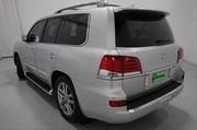 Lexus LX • 2013 • 85,880 km 3