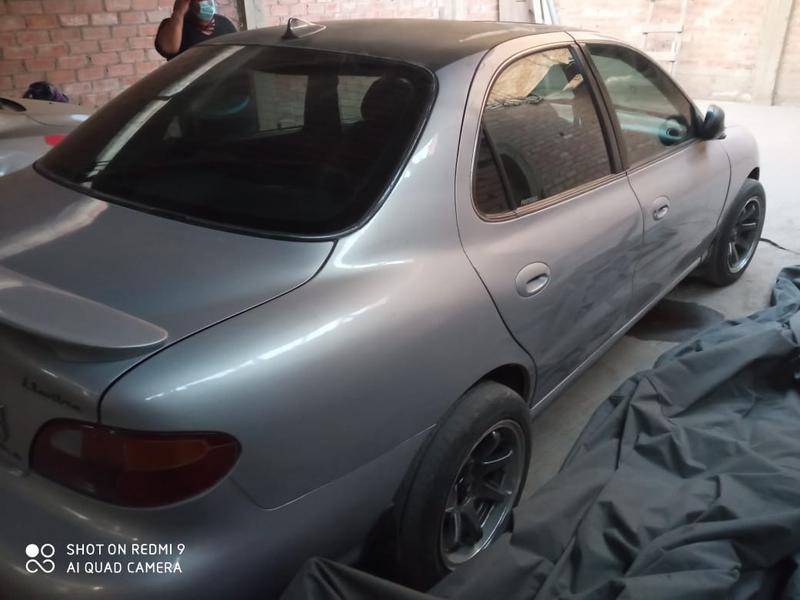 Hyundai Elantra • 1996 • 330,000 km 6