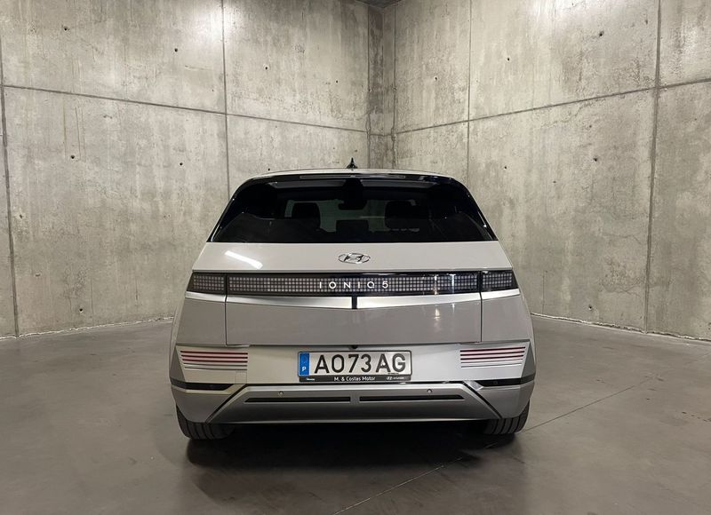 Hyundai Ioniq Electric • 2022 • 38,500 km 5