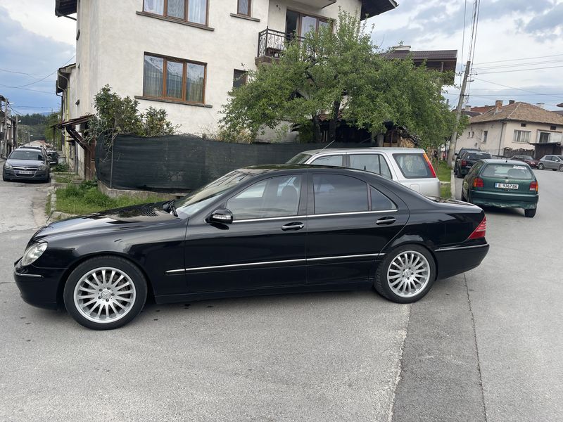 Mercedes-Benz S-Class • 2004 • 258,000 km 7