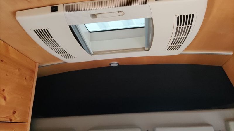 Renault Master • 2010 • 81,804 km 8