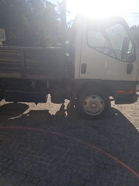 Mitsubishi Fuso canter • 2000 • 172,000 km 5
