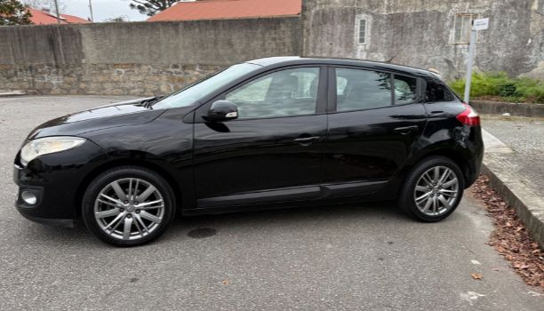 Renault Mégane • 2012 • 264,000 km 3
