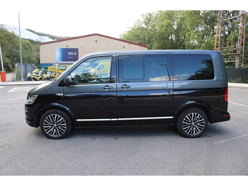 Volkswagen Multivan • 2018 • 71,432 km 3