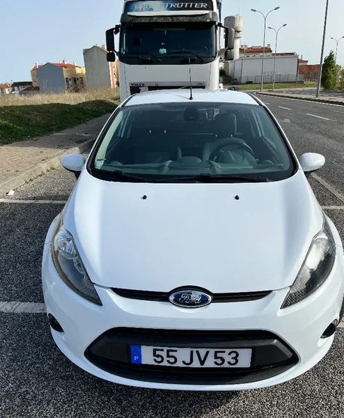 Ford Fiesta • 2010 • 76,000 km 1