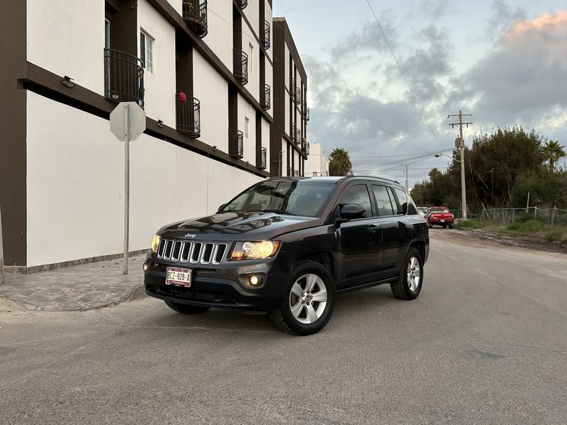 Jeep Compass • 2016 • 100,000 mi 1