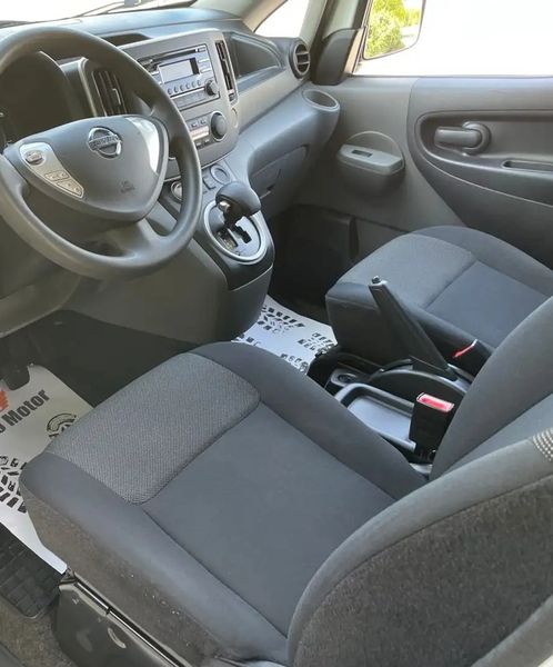 Nissan e-NV200 • 2018 • 88,000 km 5