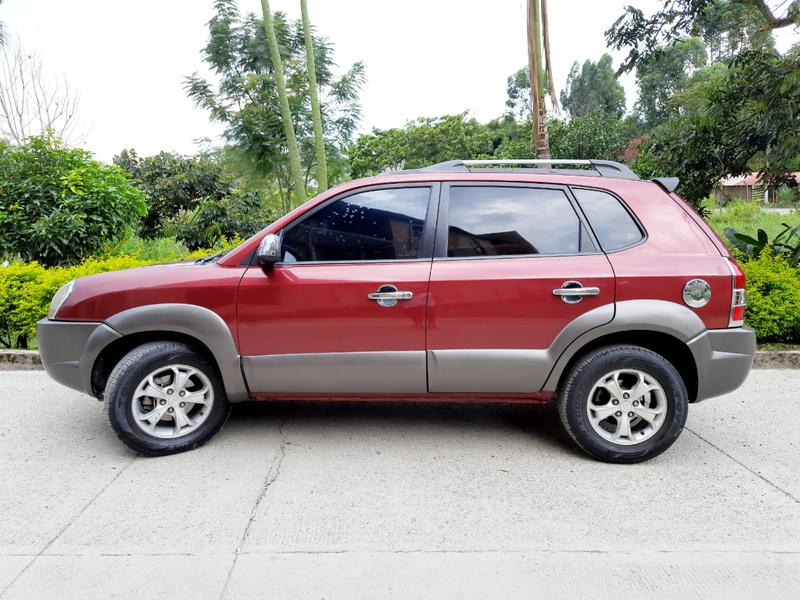 Hyundai Tucson • 2010 • 164,349 km 17