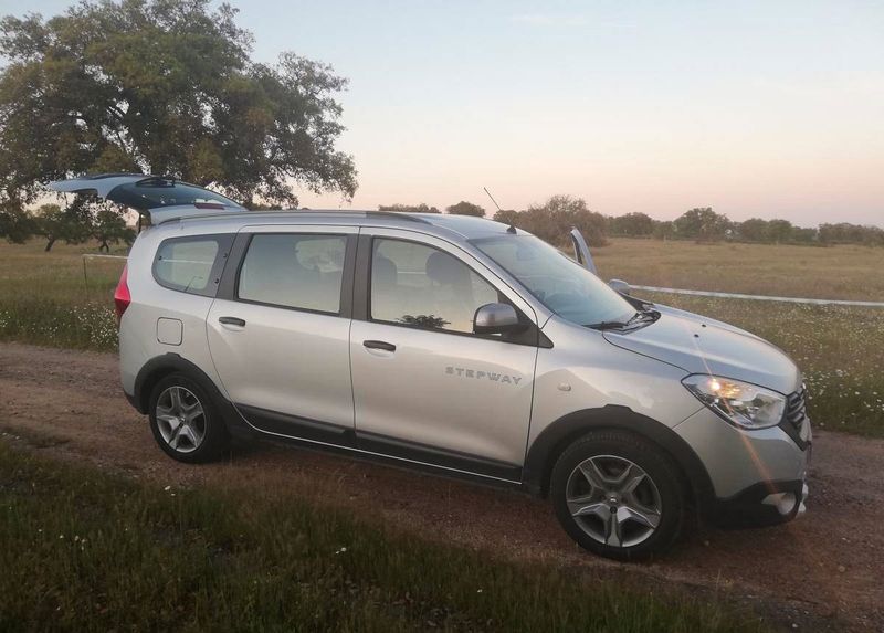 Dacia Lodgy • 2018 • 83,000 km 1