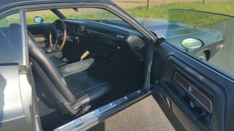 Dodge Challenger • 1970 • 5,000 km 6