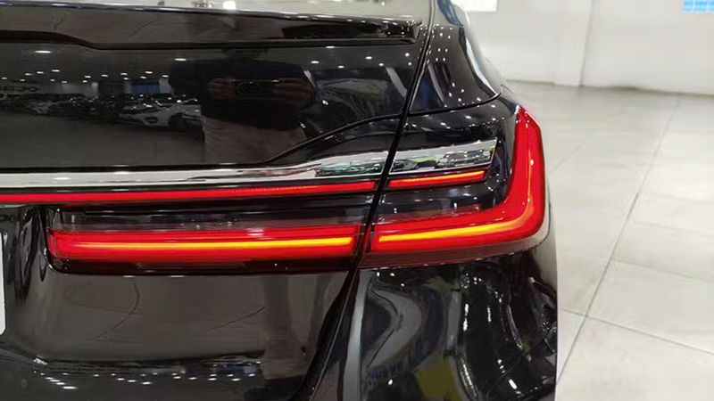 BMW 7 Series • 2020 • 98,604 km 5