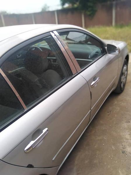 Hyundai Sonata • 2006 • 248,000 km 12