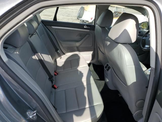 Volkswagen Jetta • 2009 • 10,000 mi 9