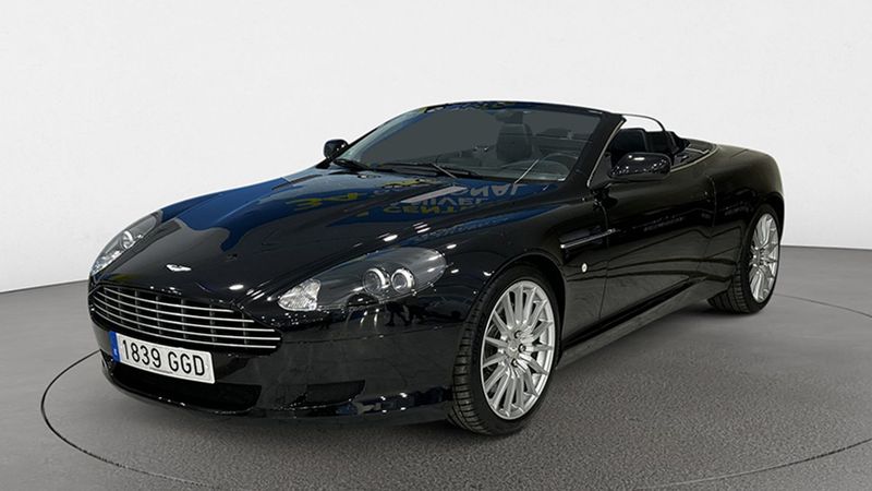 Aston Martin DB9 • 2006 • 58,160 km 1