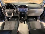 Toyota 4 Runner Limited • 2013 • 33,000 km 9