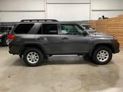 Toyota 4 Runner Limited • 2013 • 33,000 km 15