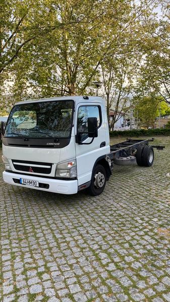 Mitsubishi Fuso canter • 2009 • 270,000 km 2
