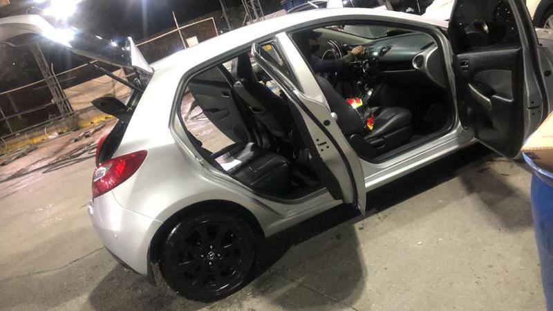 Mazda 2 • 2011 • 136,000 km 8