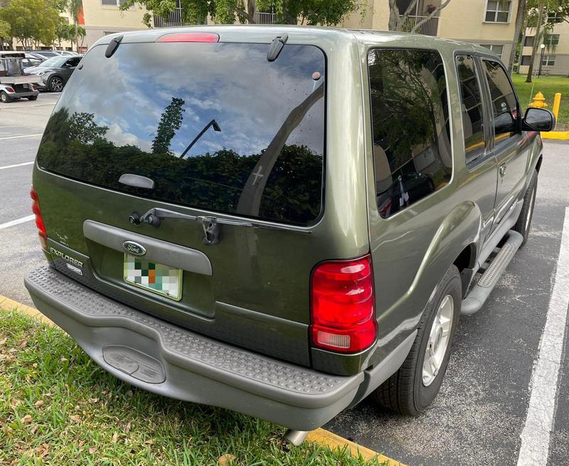 Ford Explorer • 2002 • 76,000 km 12