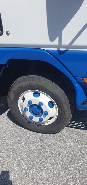 Mitsubishi Fuso canter • 1998 • 155,000 km 3