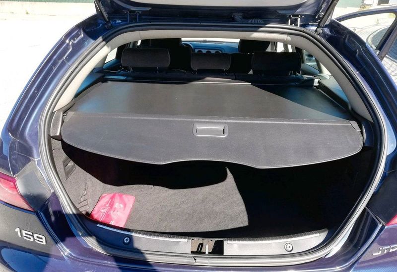 Alfa Romeo 159 • 2007 • 249,999 km 4