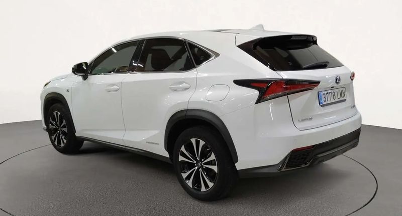 Lexus NX • 2021 • 38,195 km 4