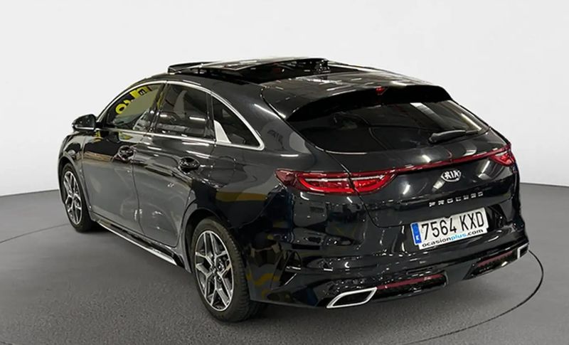 Kia Pro Cee`d • 2019 • 83,544 km 4