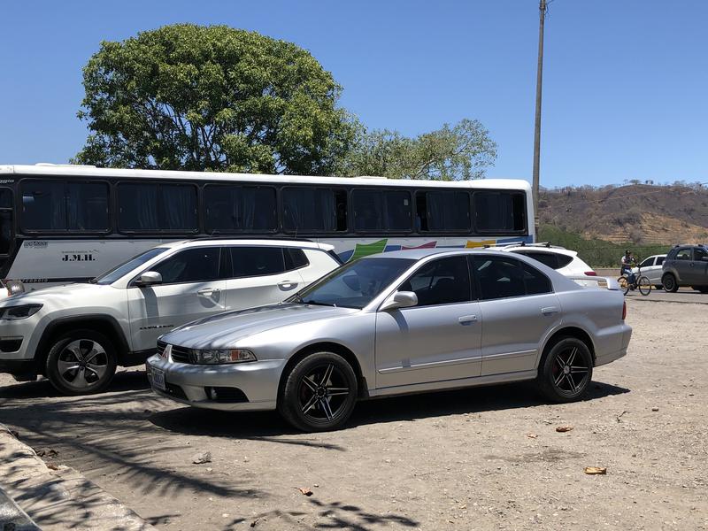 Mitsubishi Galant • 2002 • 214,900 km 7