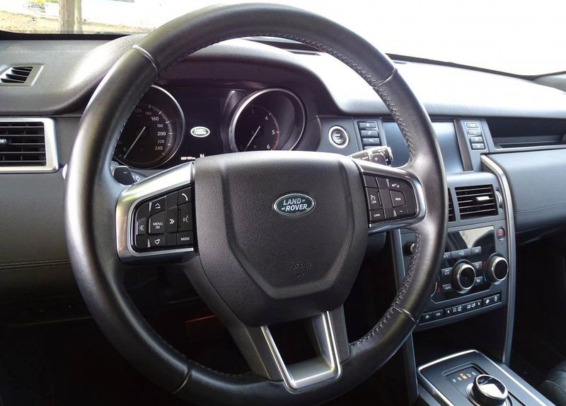 Land Rover Discovery Sport • 2017 • 80,000 km 8