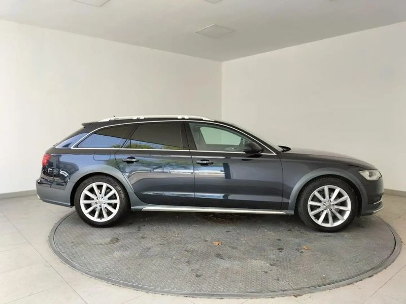 Audi A6 Allroad • 2016 • 150,100 km 4